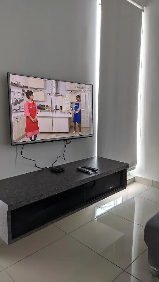 25Th At Manone Apartment George Town